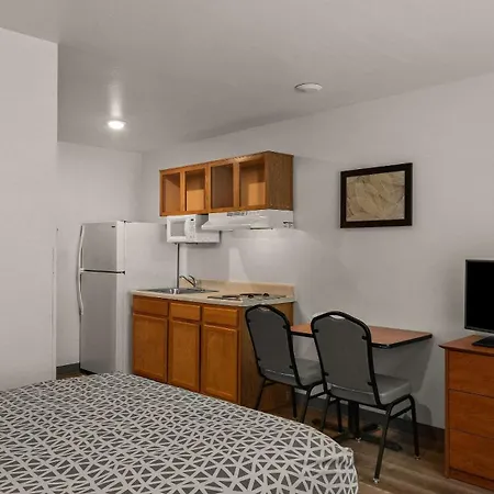 Woodspring Suites Evansville Exterior photo